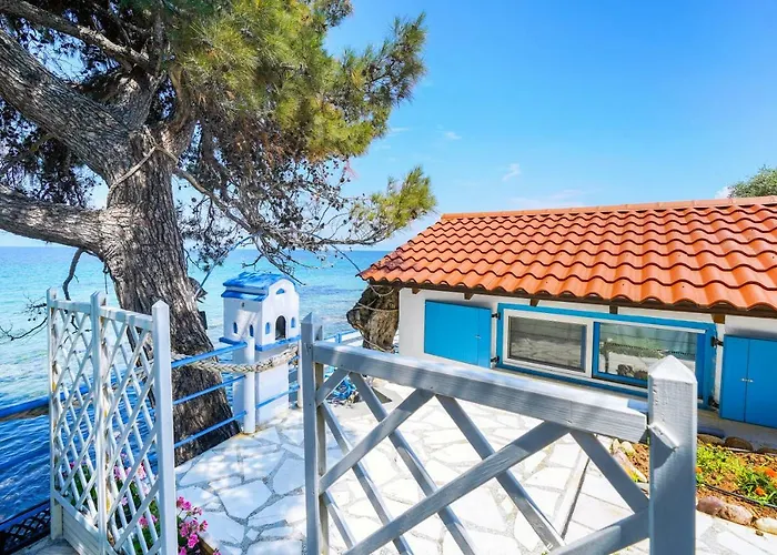 Agyrovoli Tatil Evi *