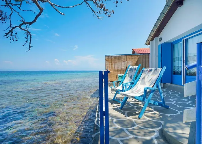 Agyrovoli Tatil Evi *